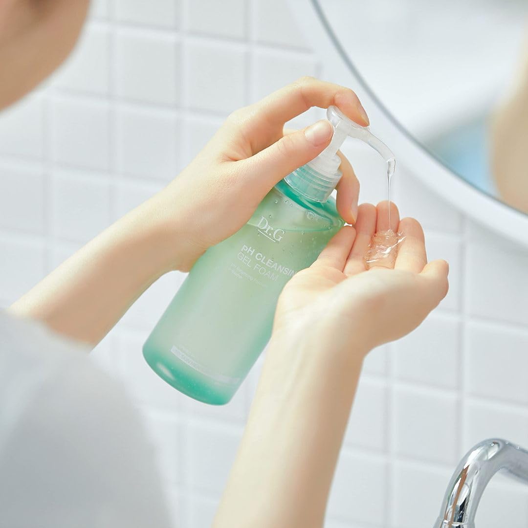 Dr.G pH Cleansing Gel Foam, 200ml - Gel Cleanser Face Wash, Korean Skin Care Coreano, K Beauty Skincare, Korean Beauty, Asian Skin Care Coreano