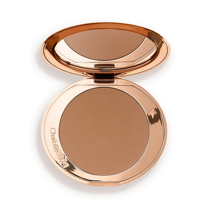 Charlotte Tilbury Airbrush Matte Bronzer - Smoothing & Blurring Powder Bronzer